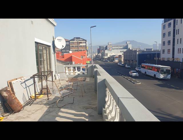 430M² BUILDING FOR SALE IN WOODSTOCK